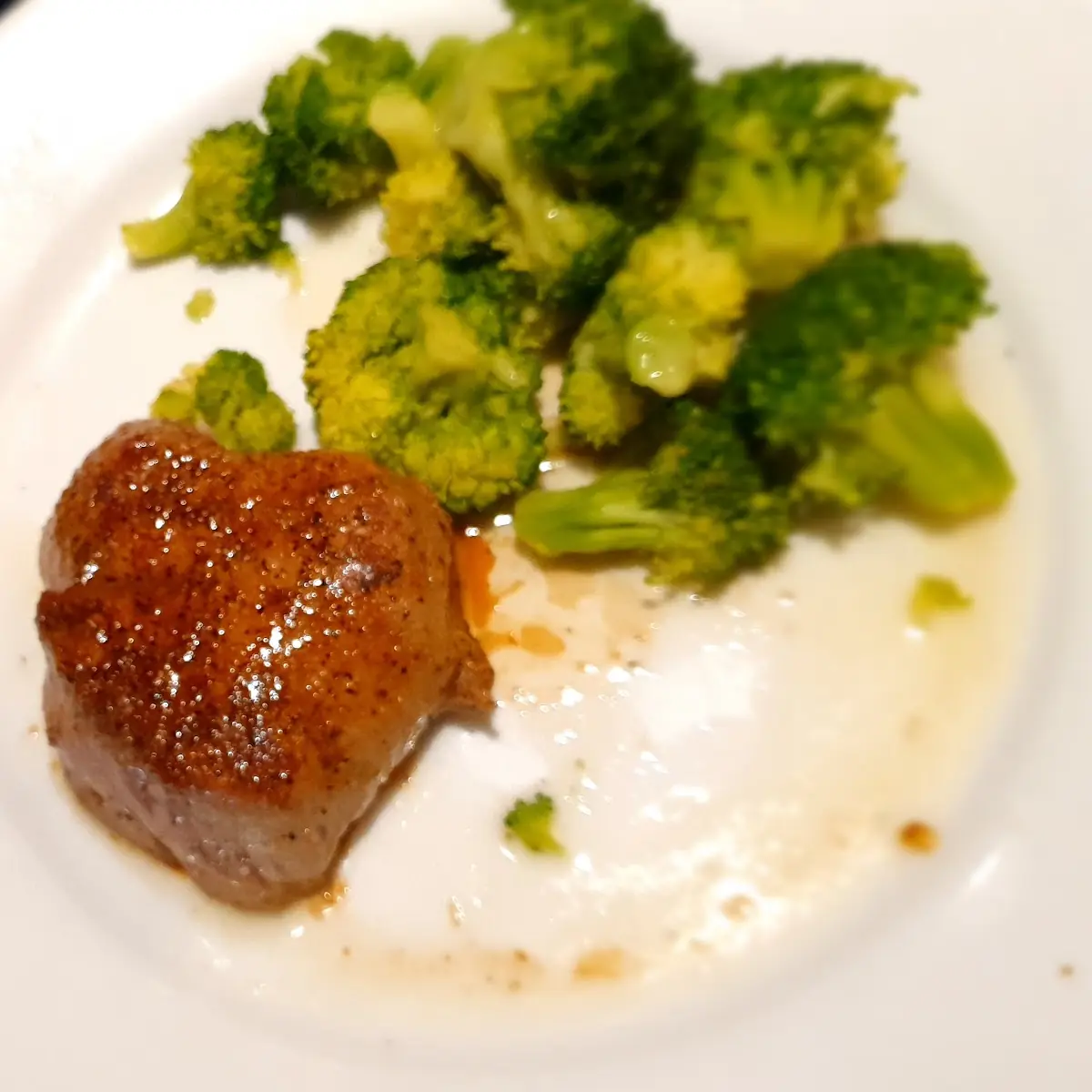 Flo's Filet with Steamed Broccoli