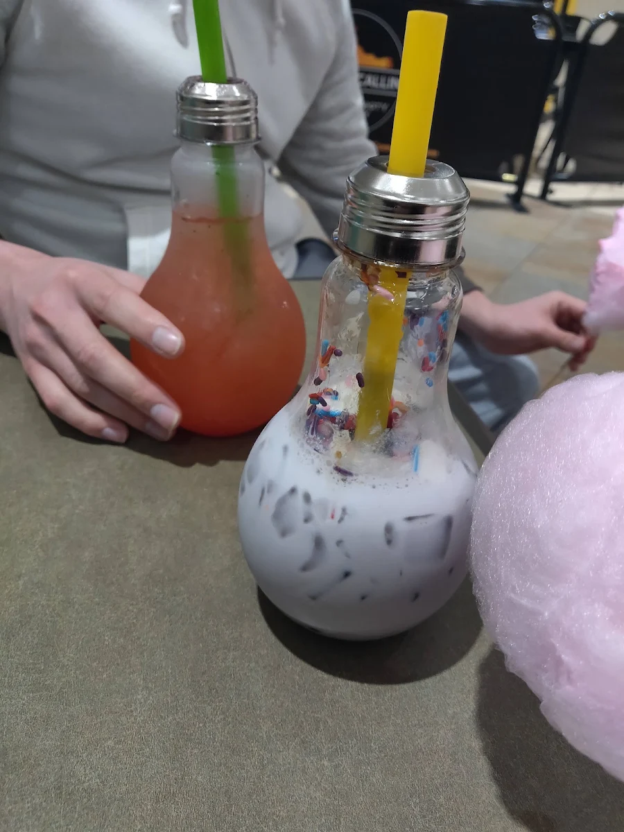 Large Boba Girl Tea