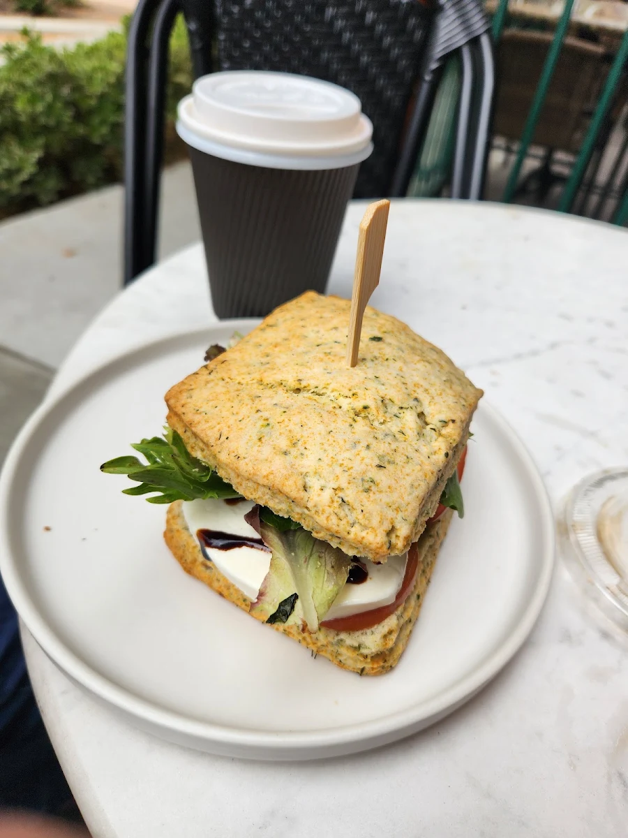Caprese Sandwich