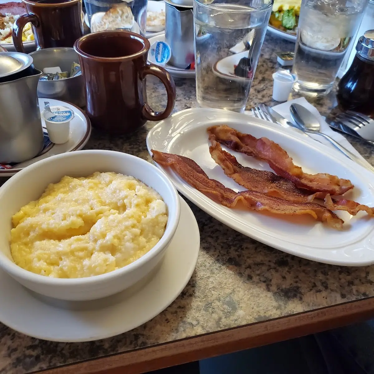 Cheesy Grits