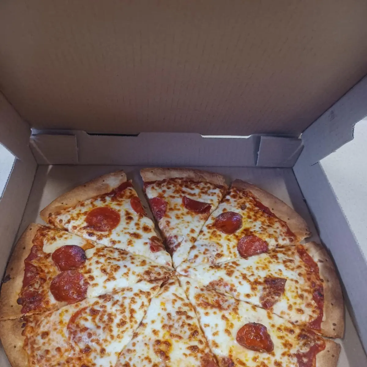 14 Pepperoni Pizza