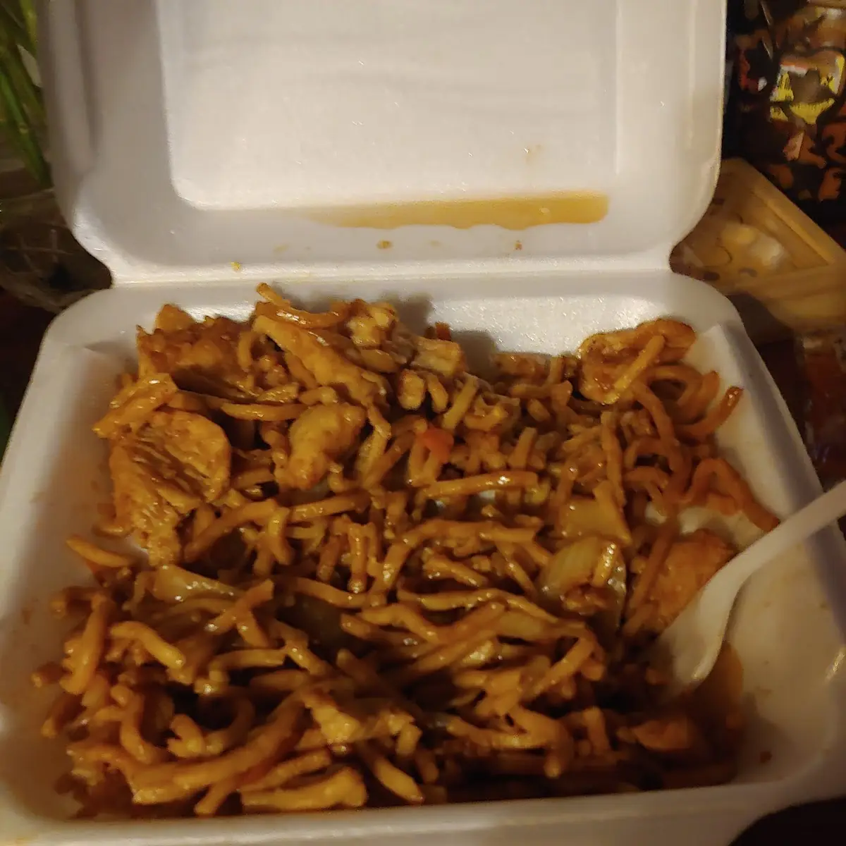 Chicken Lo Mein