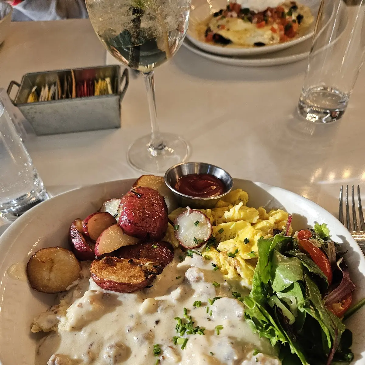 Biscuit Sausage Gravy & Eggs