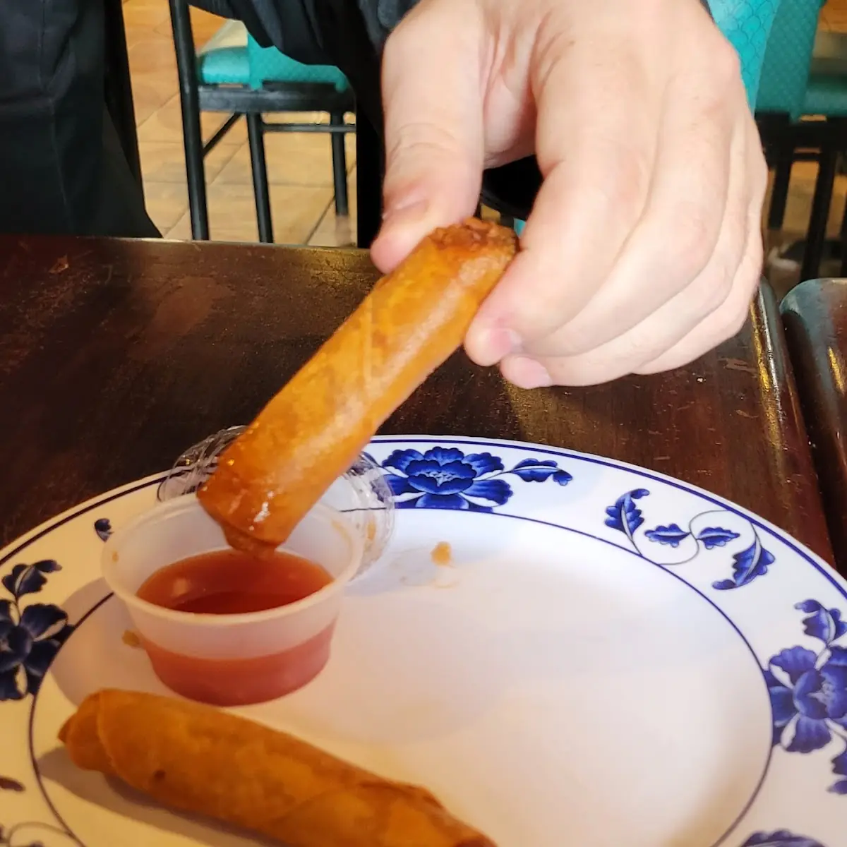 1 Egg Roll