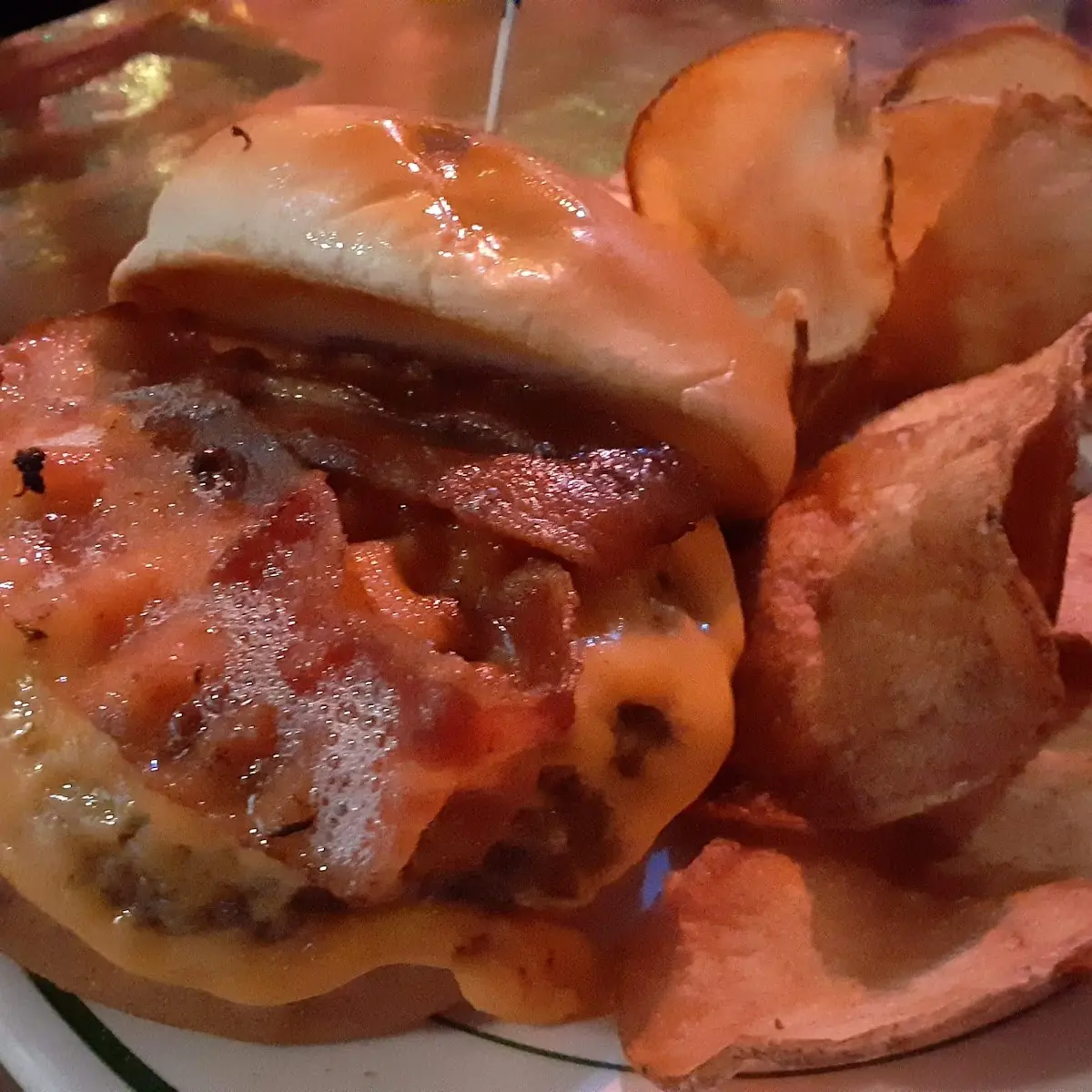 Bacon Cheeseburger