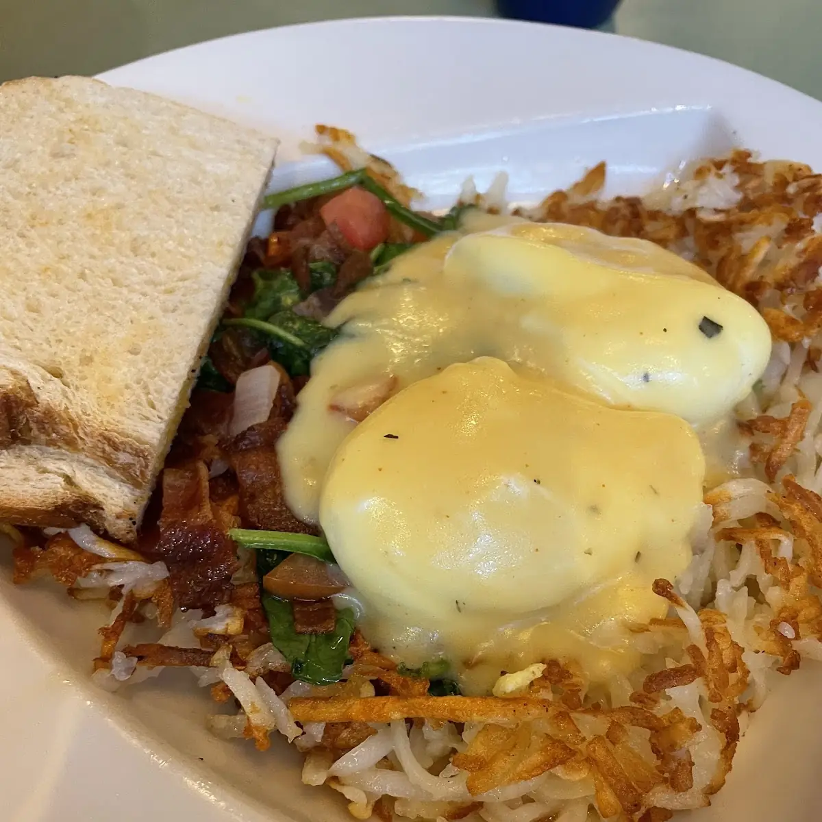 Crab Cakes Benedict