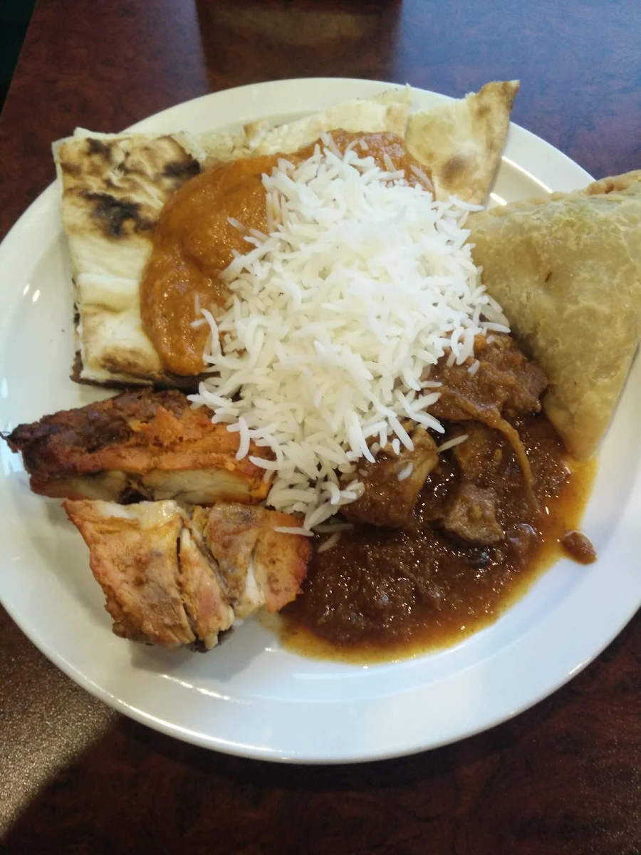 Butter Chicken Rice Naan