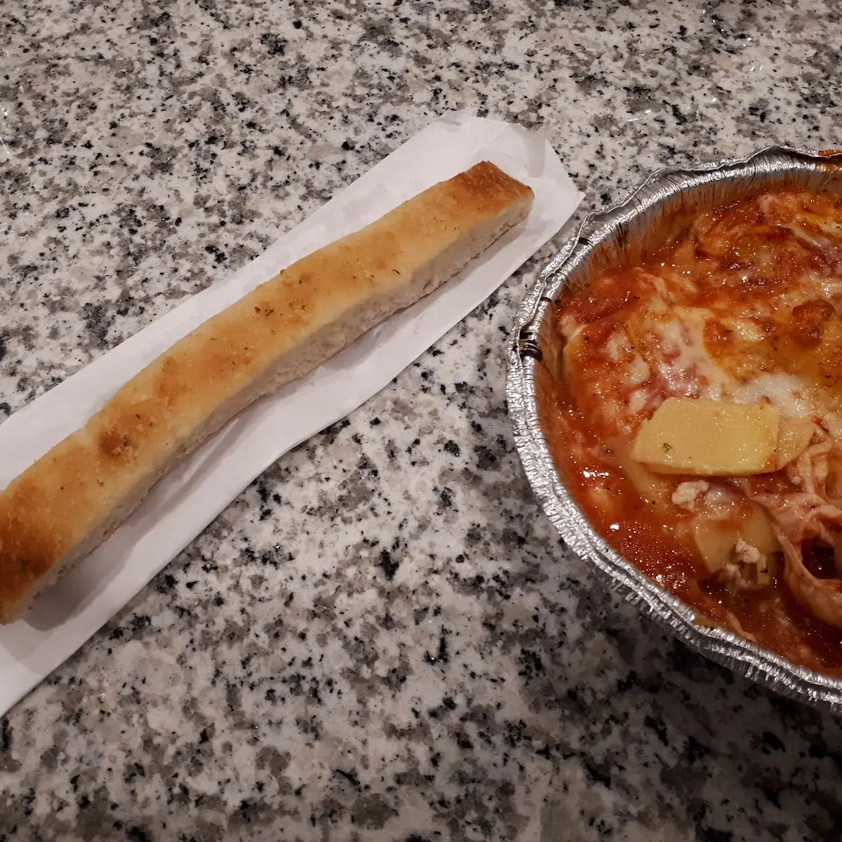 Manicotti and Garlic Bread