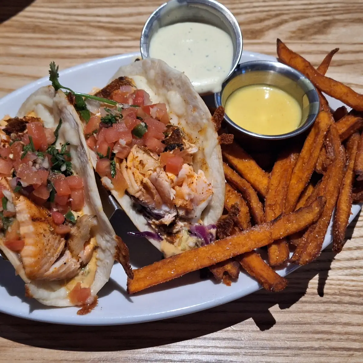 Grilled Salmon Tacos