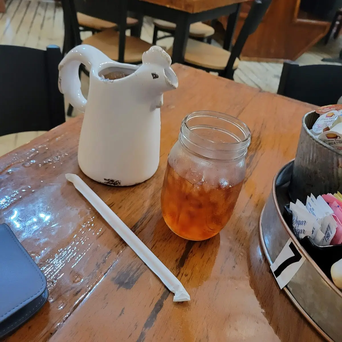 Unsweetened Iced Tea with Refill Pitcher