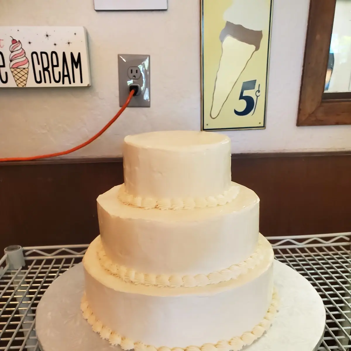 Ice Cream Cakes Wedding Type