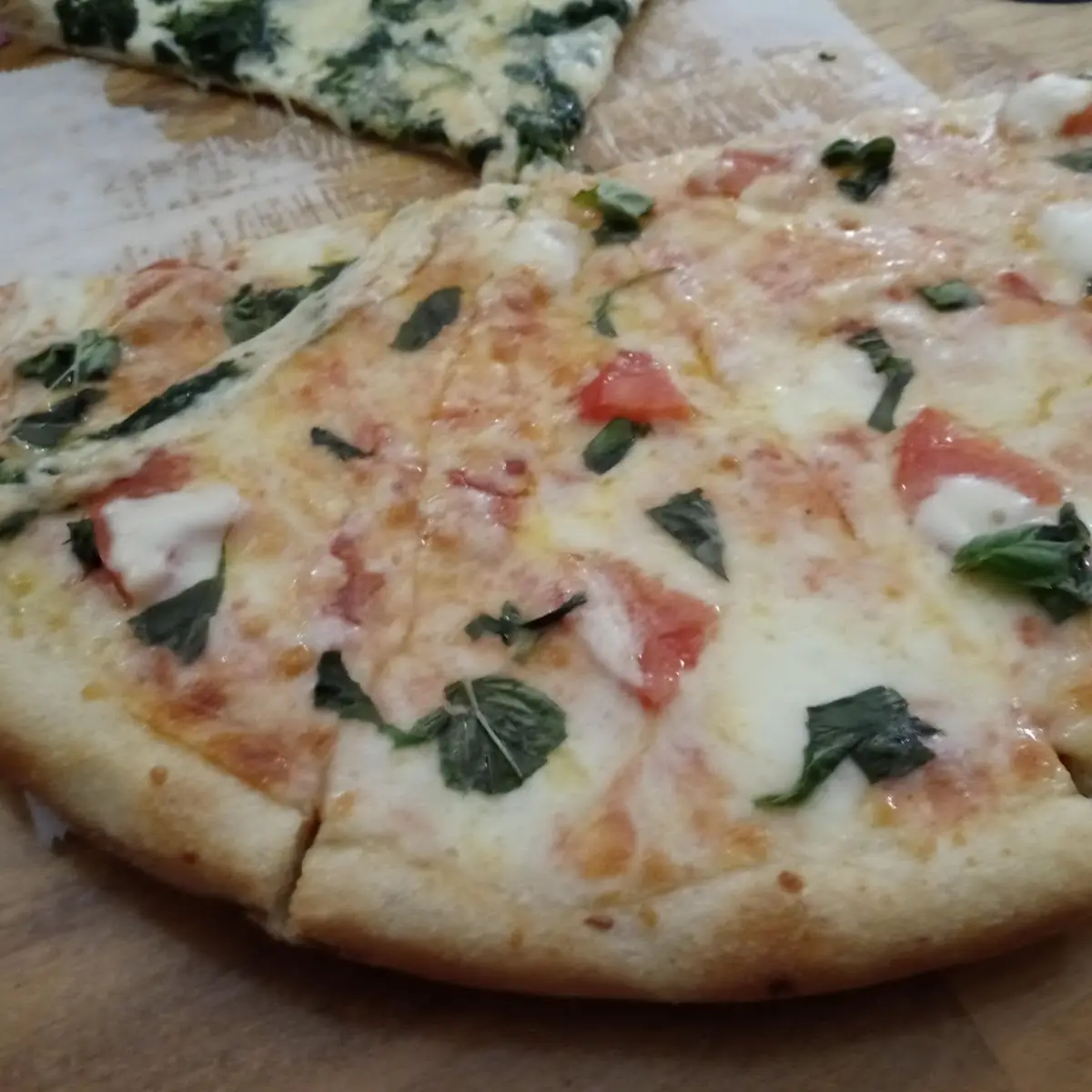 Quattro Formaggi Bianca