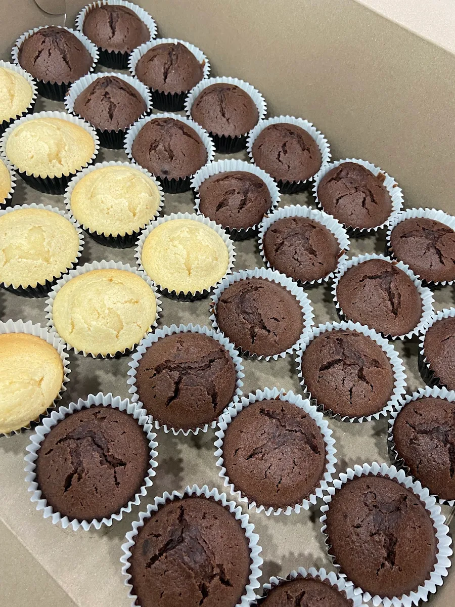Dozen Mixed Cupcakes