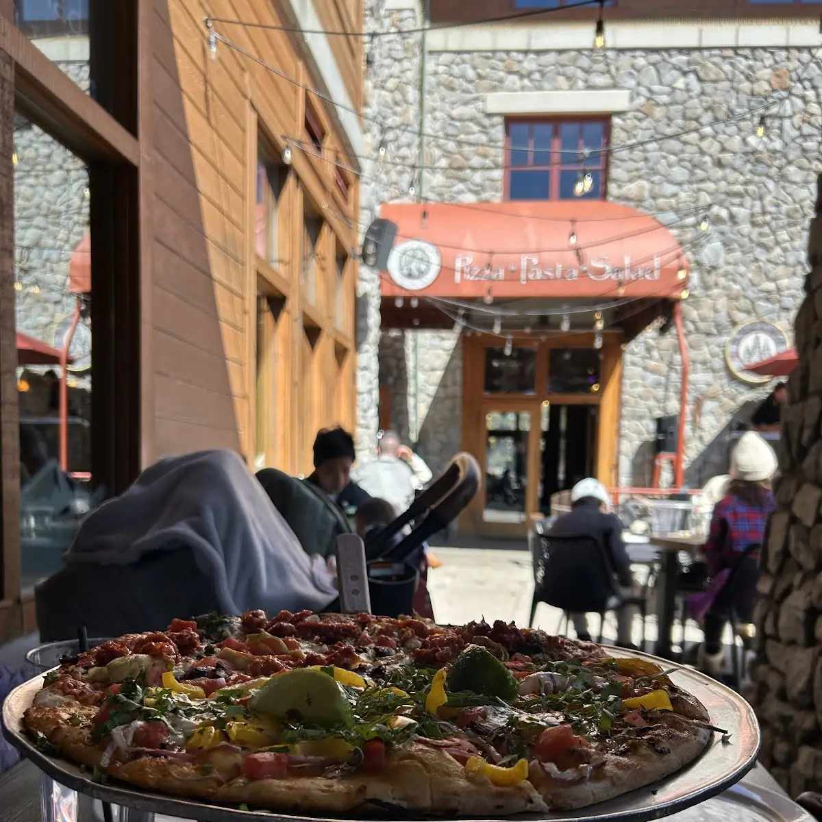 Personal Gourmet Pizza & a Draft Beer