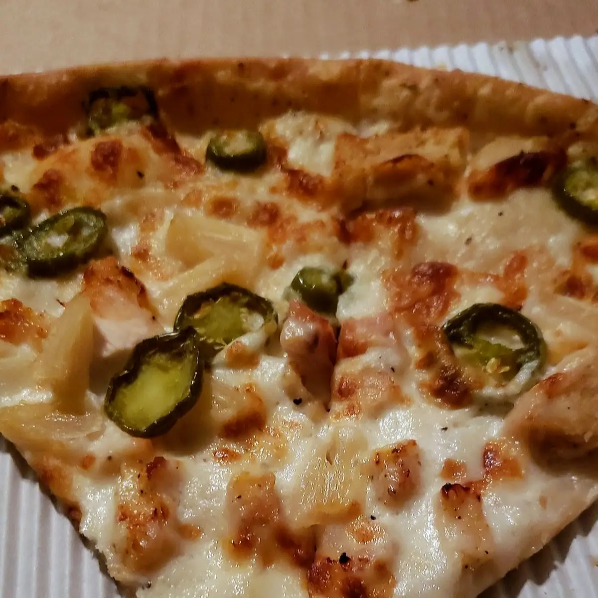 Chicken Pineapple & Jalapeño Thin Crust Pizza
