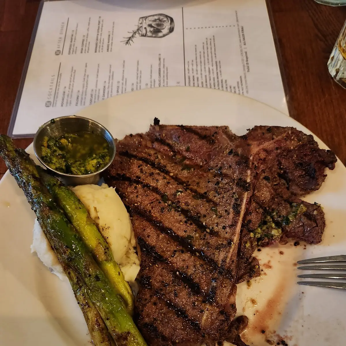 Grilled Steak with Asparagus and Mashed Potatoes
