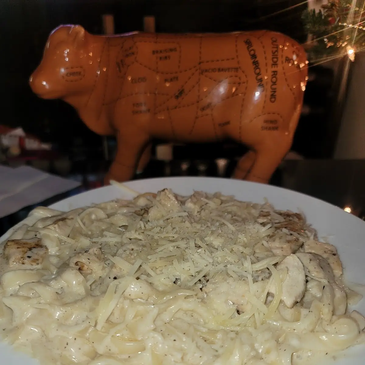 Chicken Alfredo Pasta with Cheese