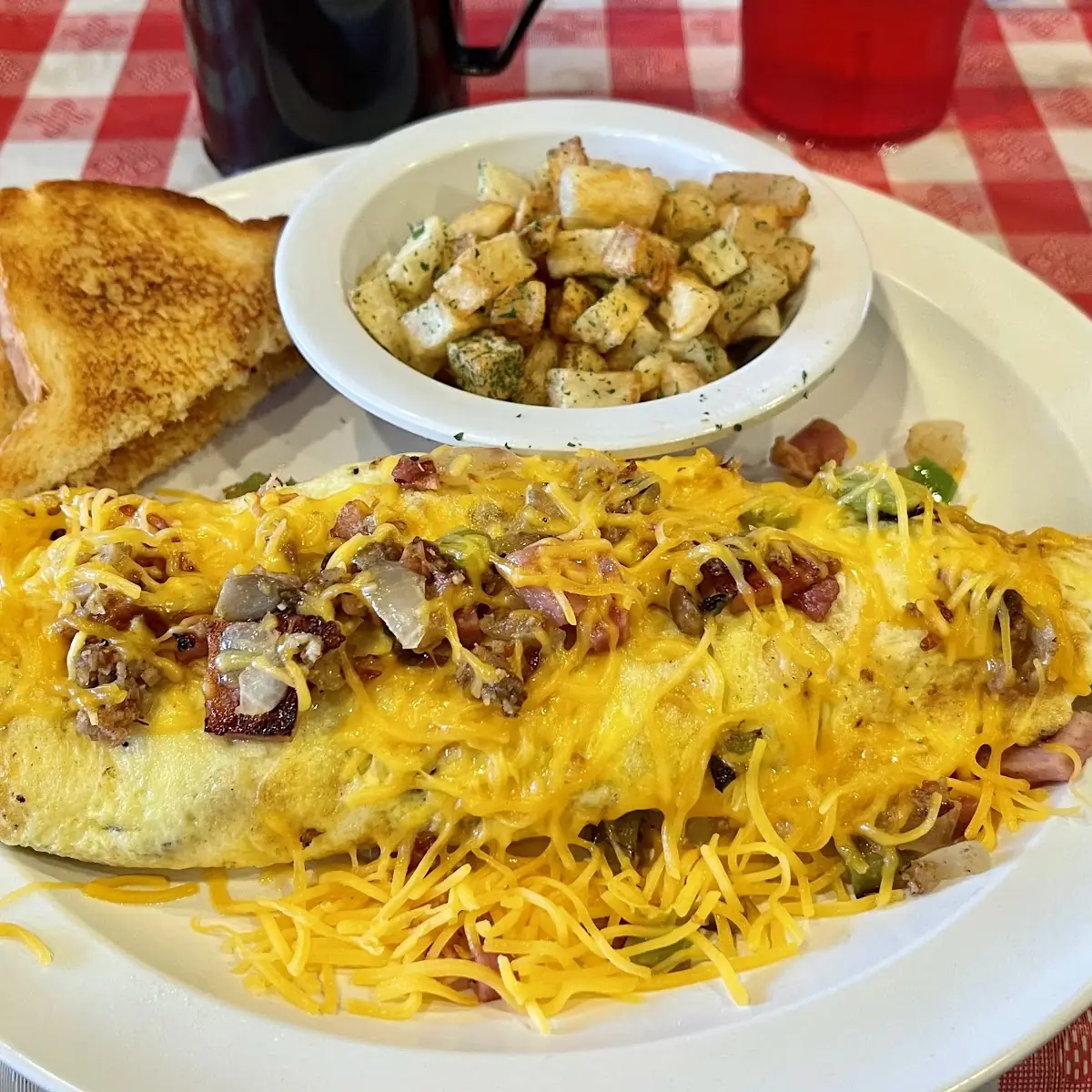 Bacon or Sausage & Cheese Omelet