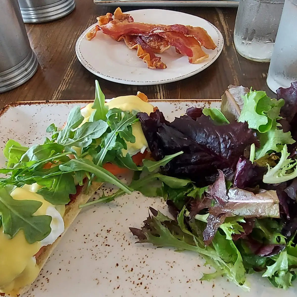 Salmon Eggs Benedict