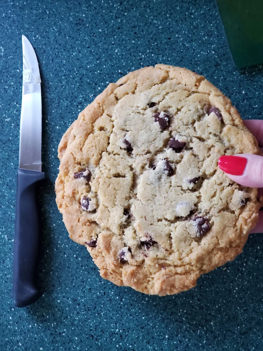Chocolate Chip Cookie