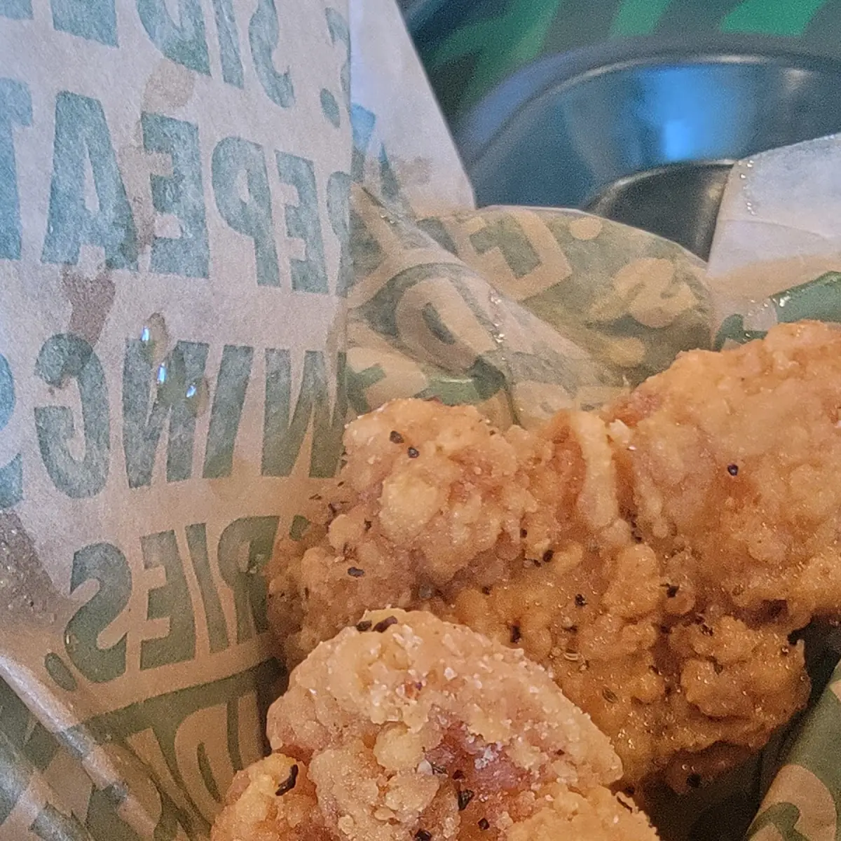 Boneless Wings Lemon Pepper