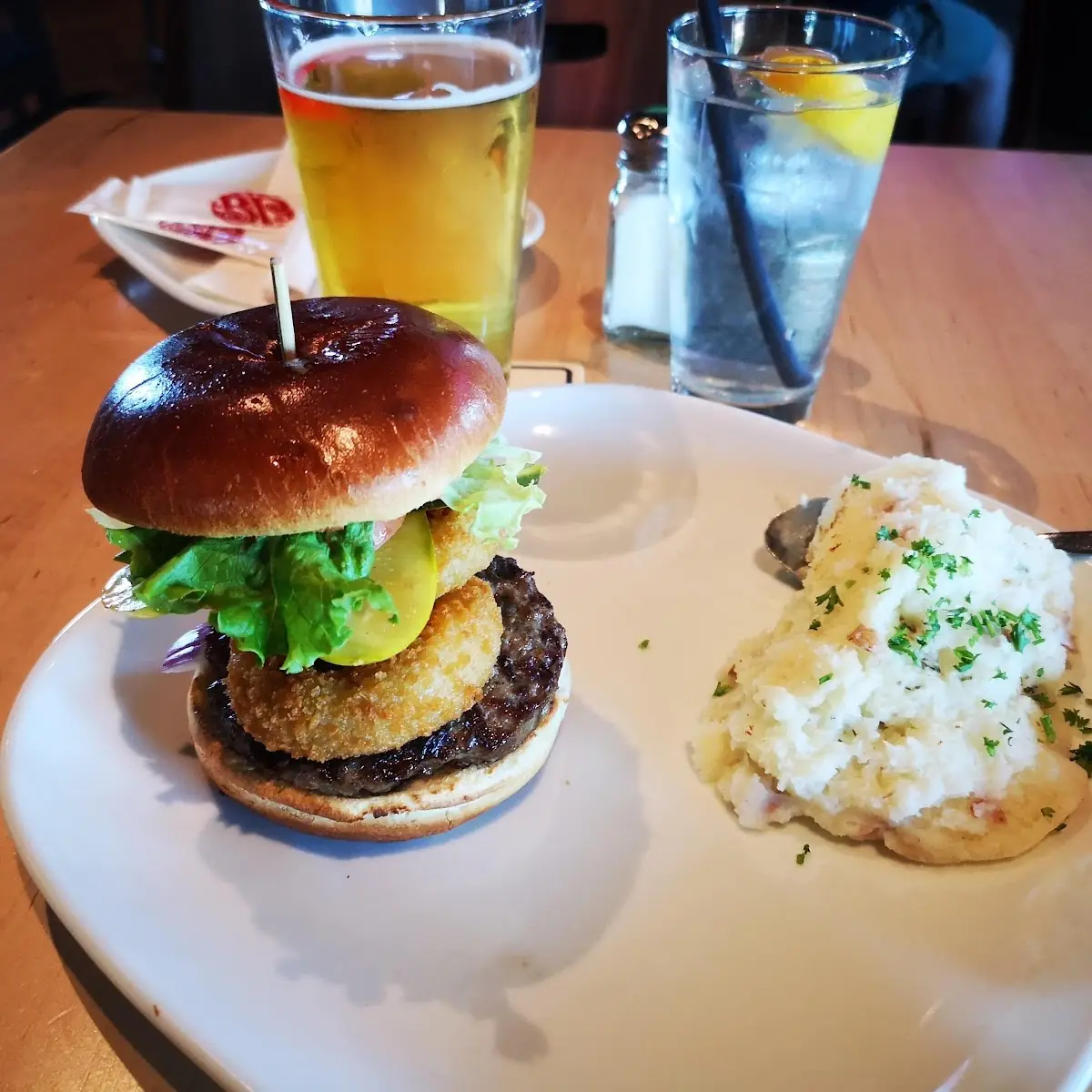Based Burger, Boston Pizza