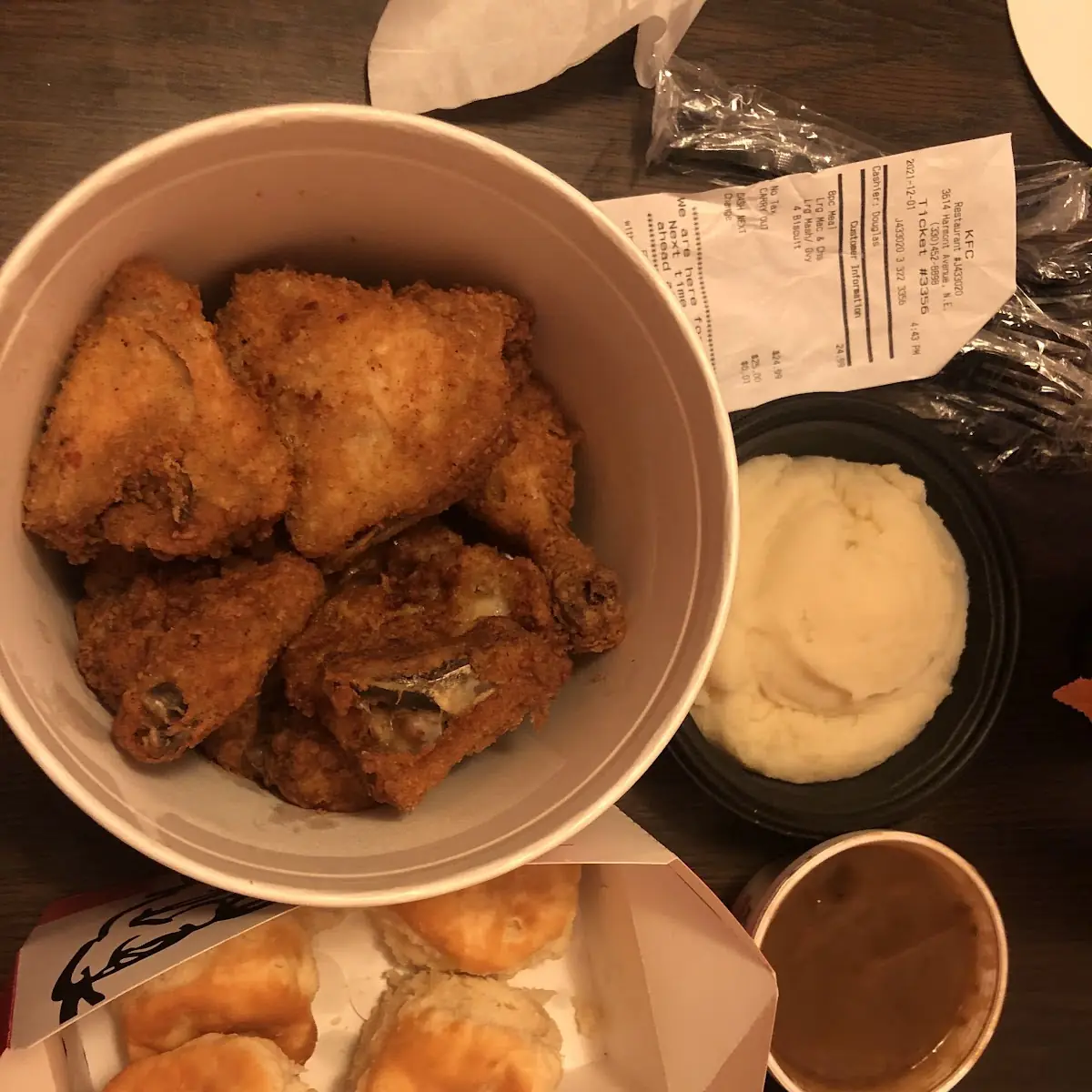 Fried Chicken Biscuits and Gravy