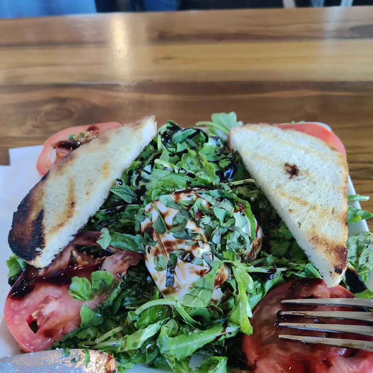 Arugula Caprese Salad