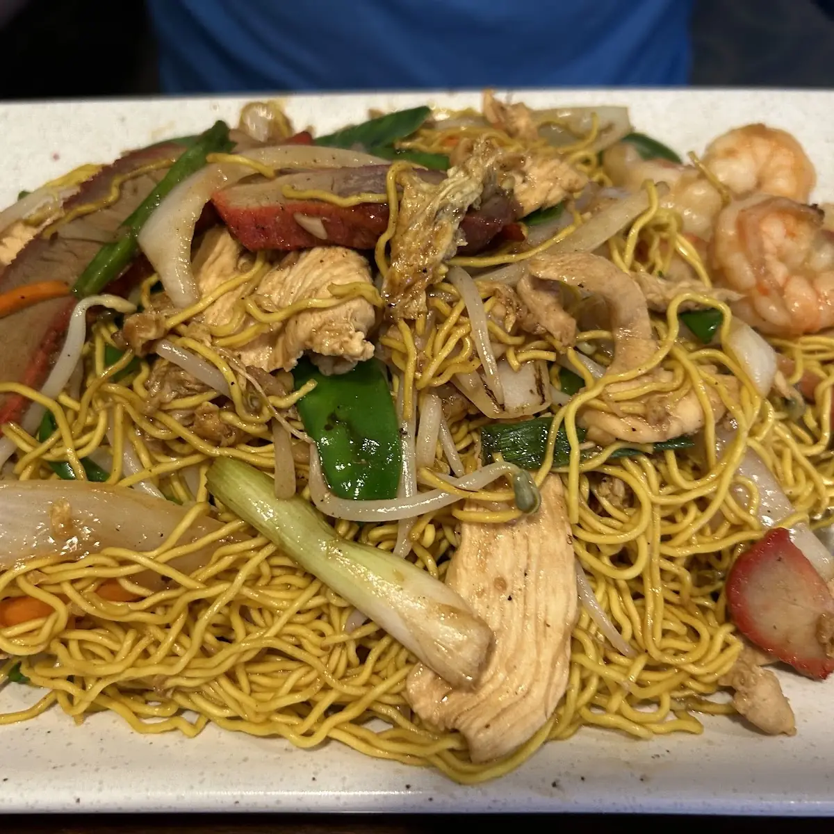 Cantonese Chicken Chow Mein