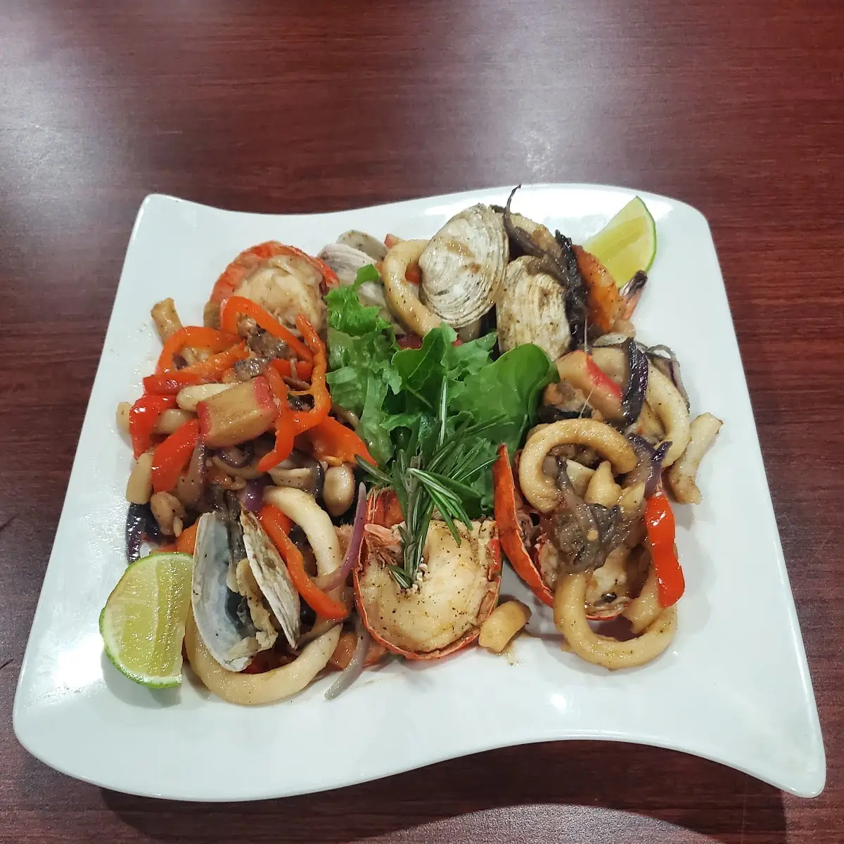 Grilled Seafood Platter