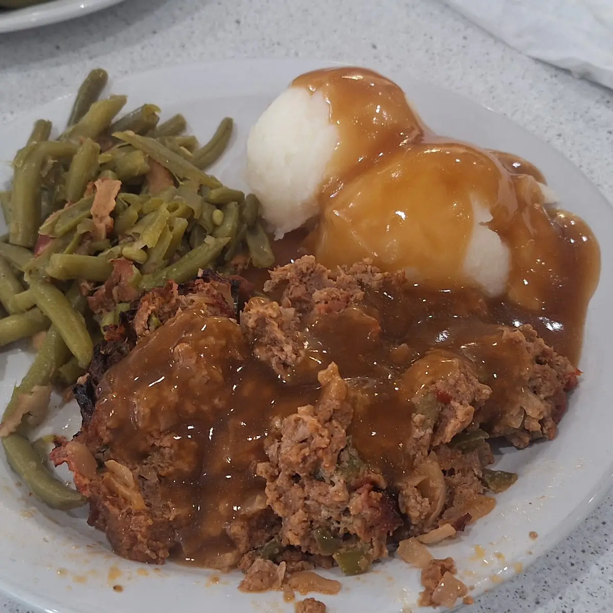 Meatloaf with Green Beans and Mashed Potatoes