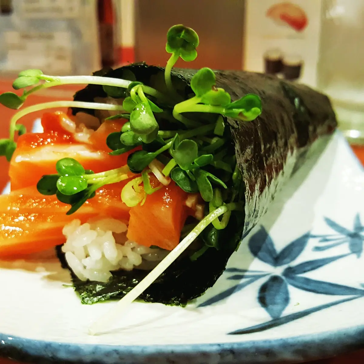Spicy Salmon Hand Roll