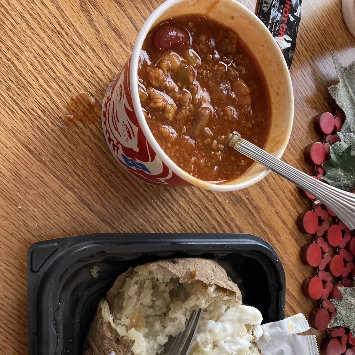 Baked Potato and Chili