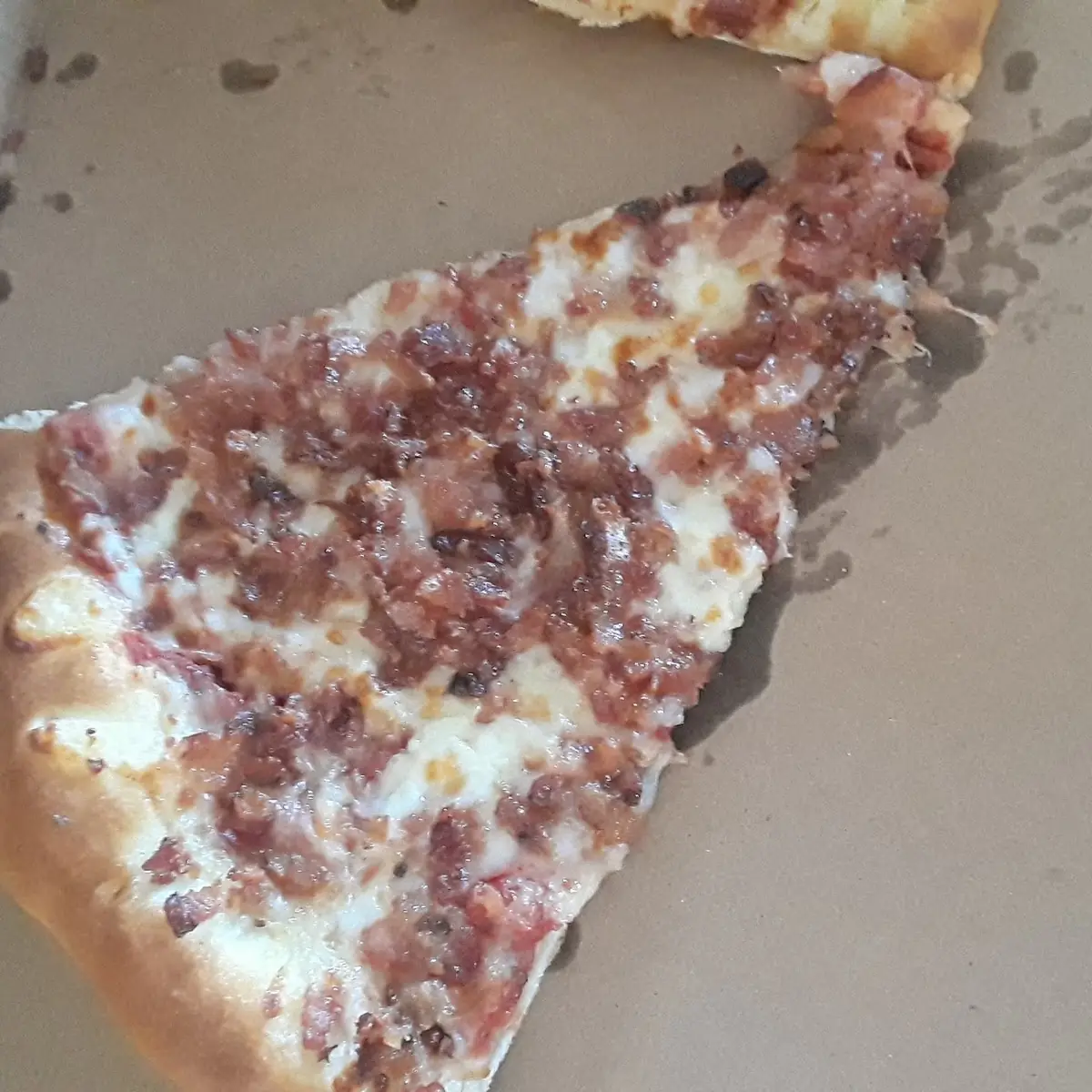 Bacon Cheese Pizza