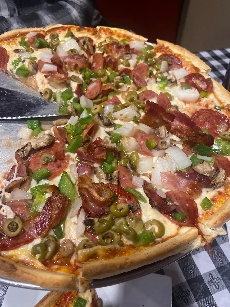 Kitchen Sink, Cortina Pizza Hanmer