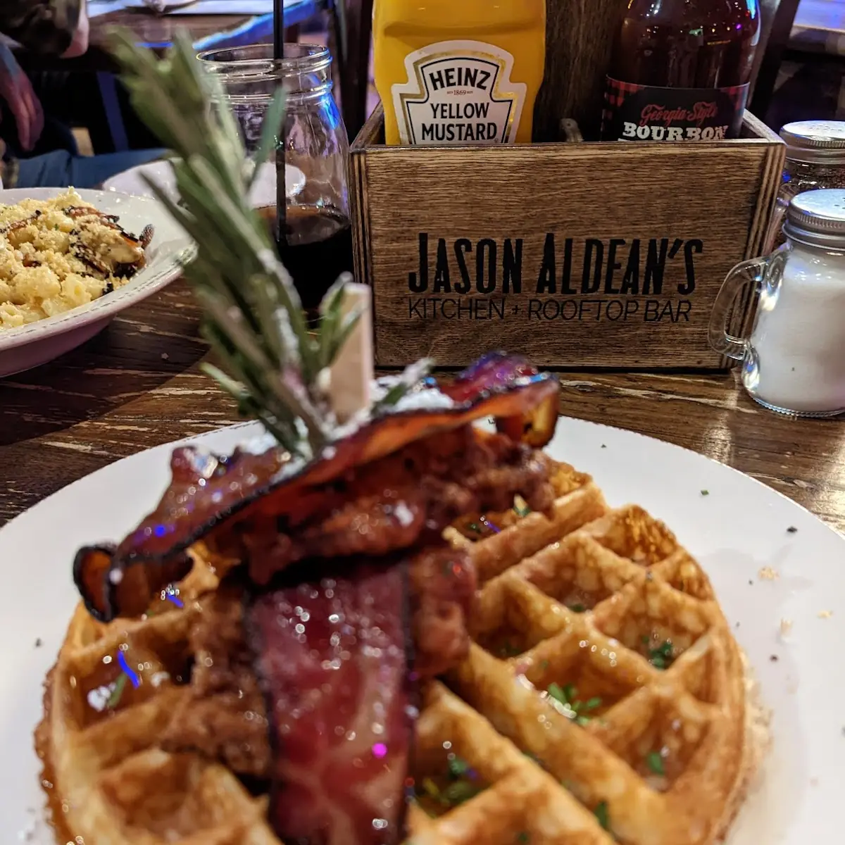 Chicken & Waffle