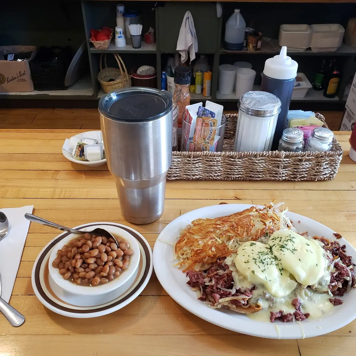 Eggs Benedict Corned Beef Hash