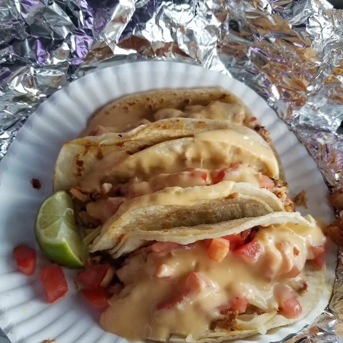 Chicken Tacos Witch Cheese Dip