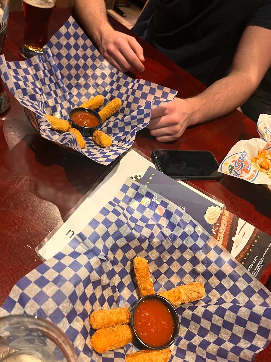 Highlights, AllStar Wings and Ribs Richmond Hill