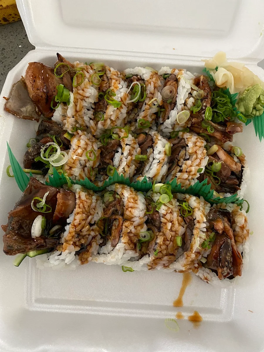 BC Roll, Woomi Sushi