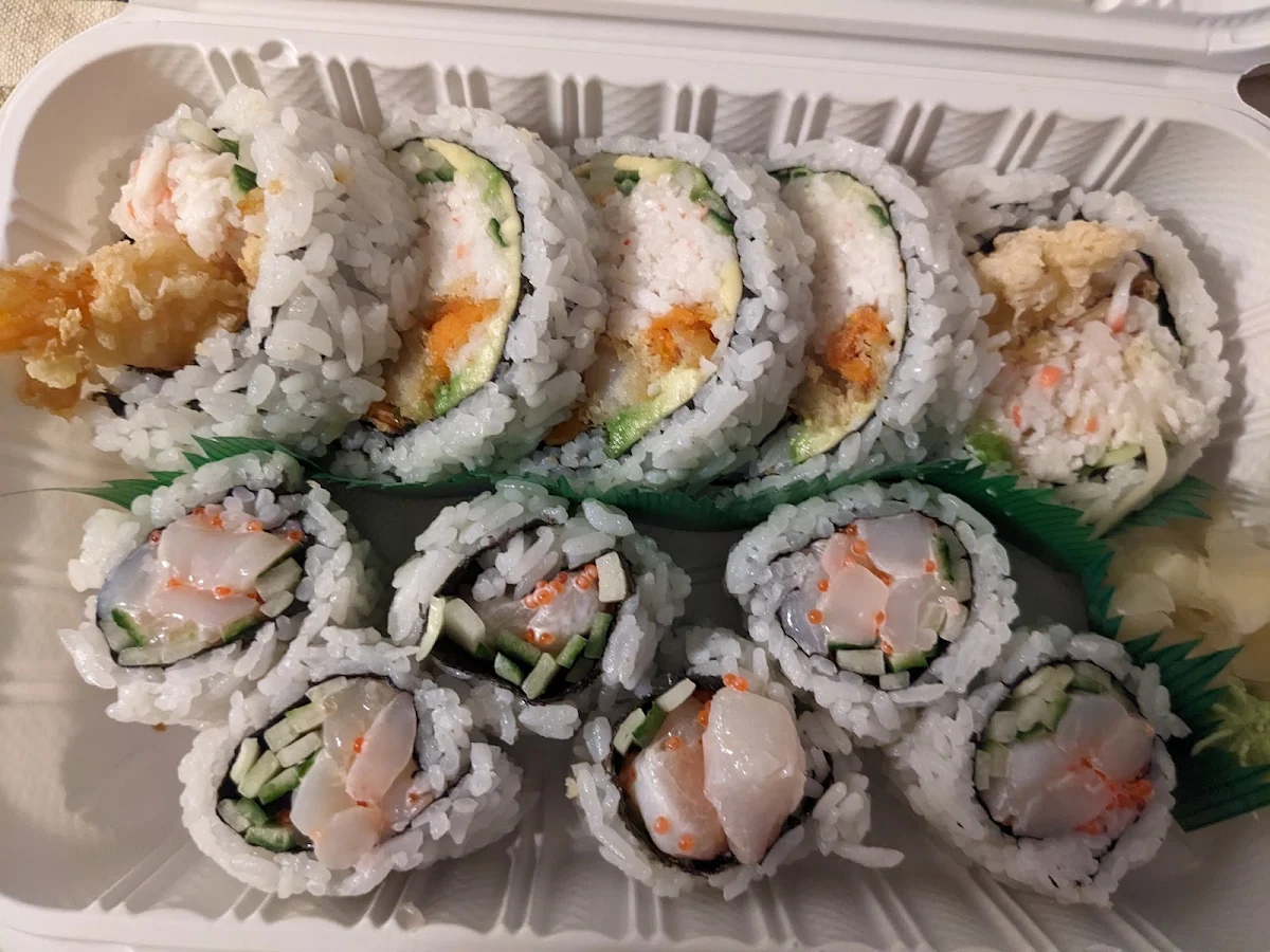 Chopped Scallop Roll and Dynamite Roll, Woomi Sushi
