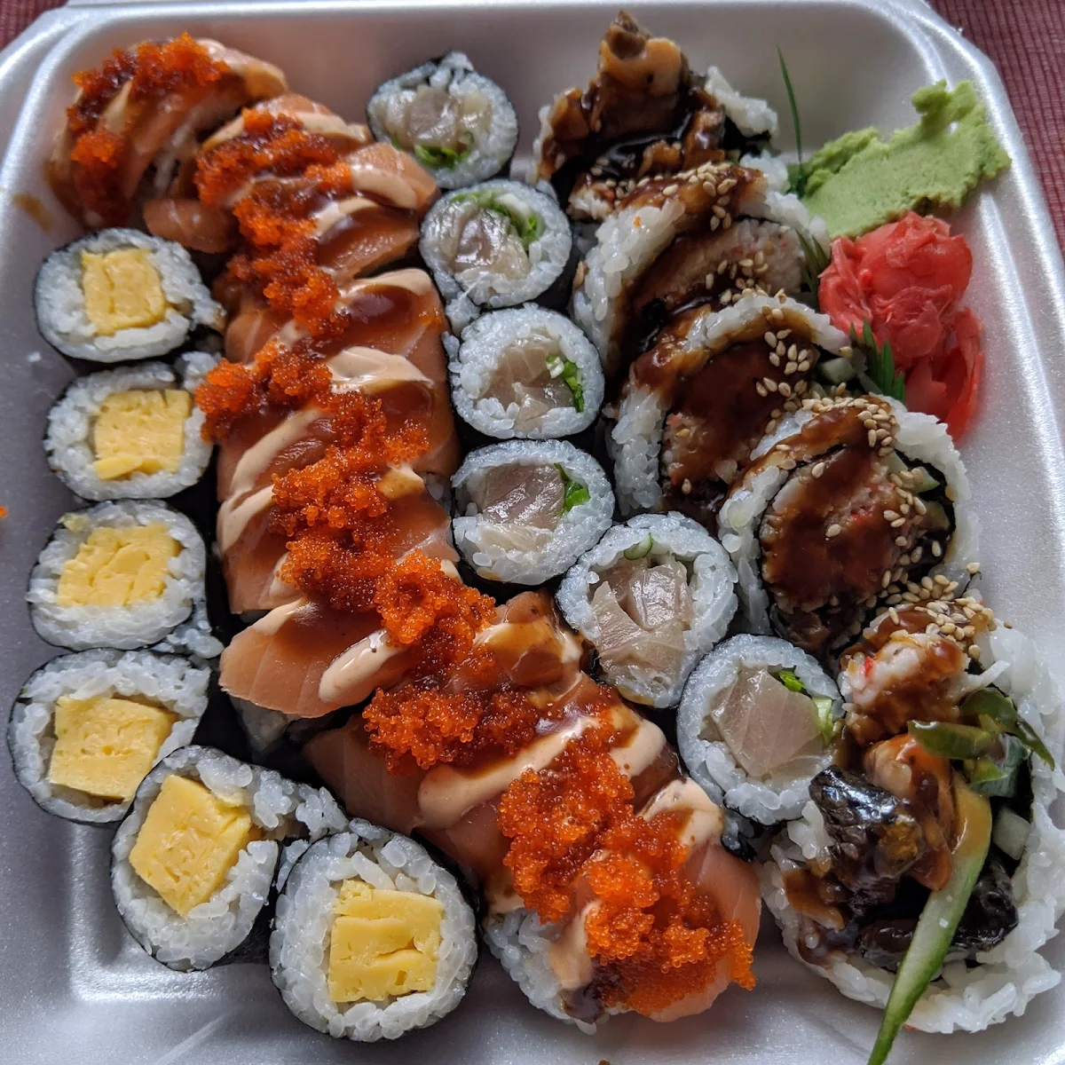 Red Dragon Roll, Woomi Sushi
