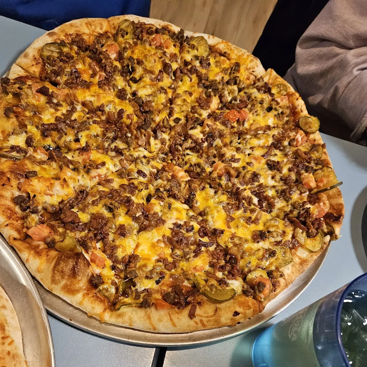 Cheeseburger Pizza