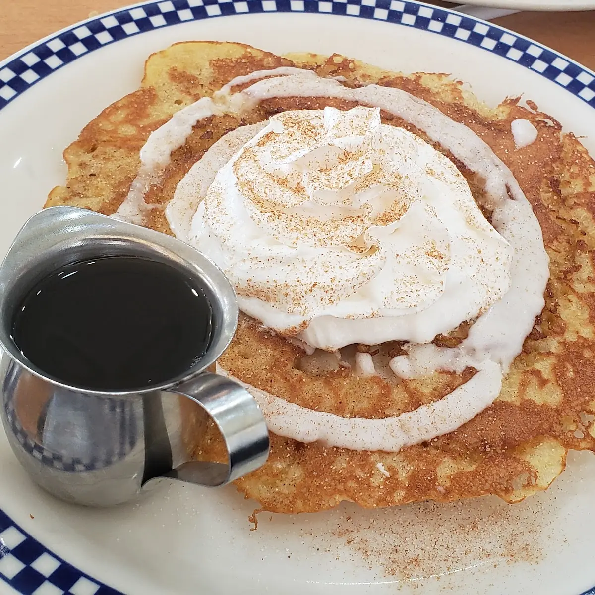 Cinnamon Roll Pan Cakes