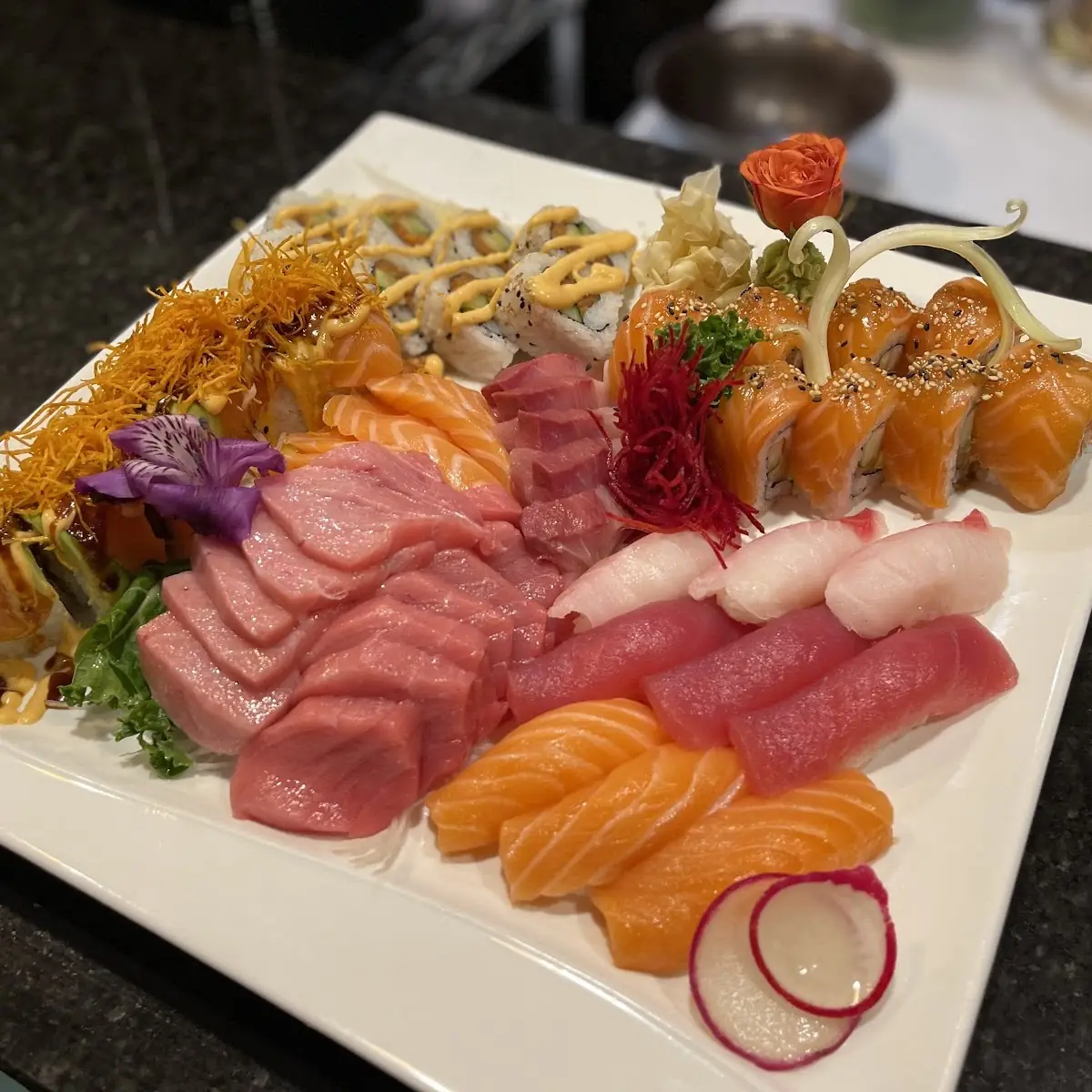 Sashimi Deluxe