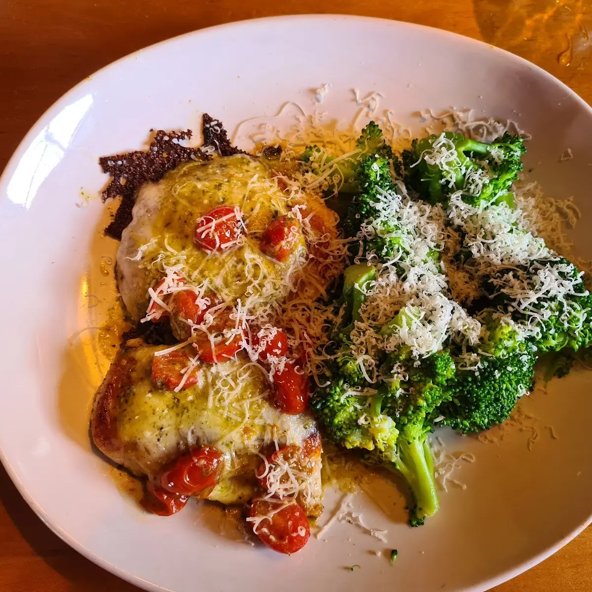 Grilled Chicken Parmigiana with Spaghetti
