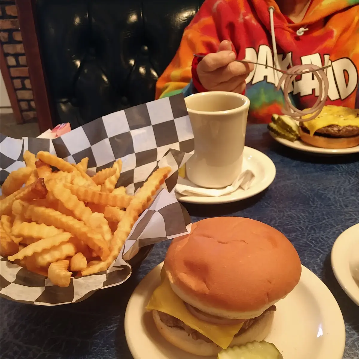 Cheeseburger and Fries