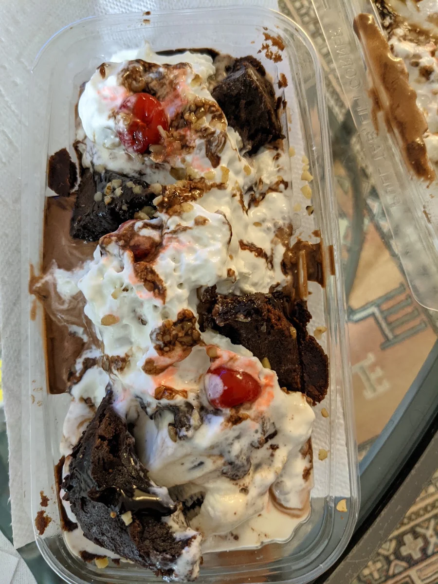 Brownie Sundae