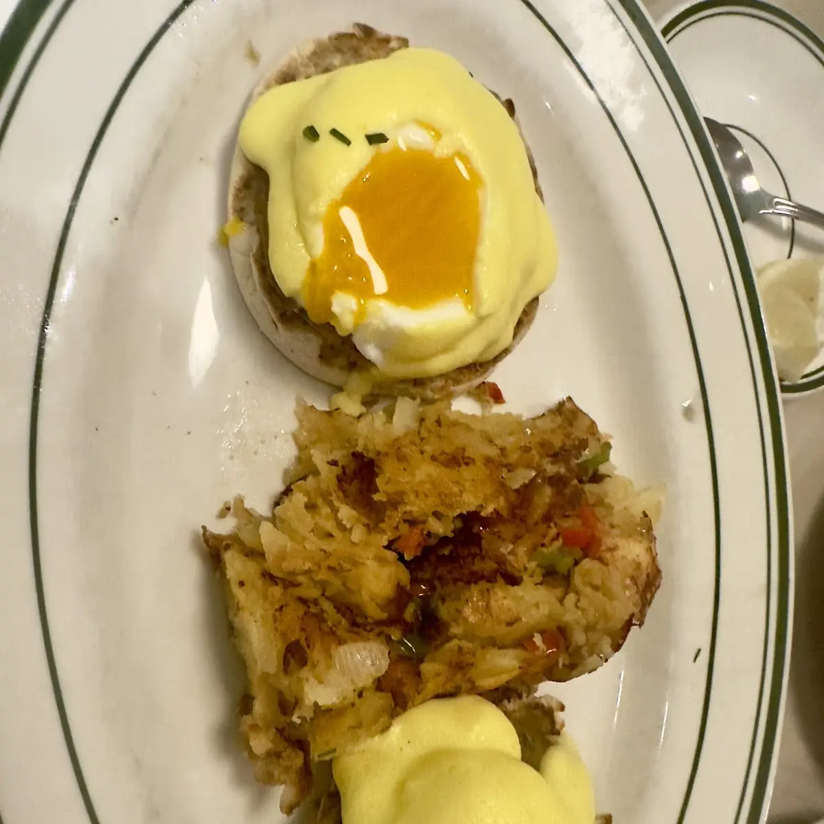 Irish Benedict w Corned Beef Hash