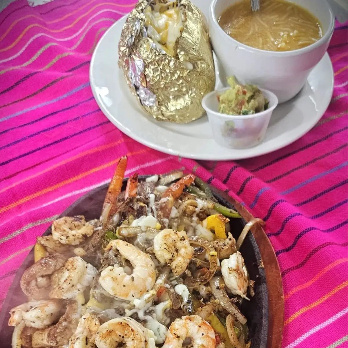 Cielo Mar Y Tierra Parrillada Dish